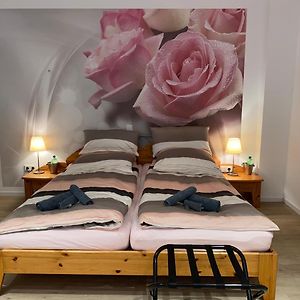 Home-Rose-Garden-Gaestehaus Kontaktloser Zugang